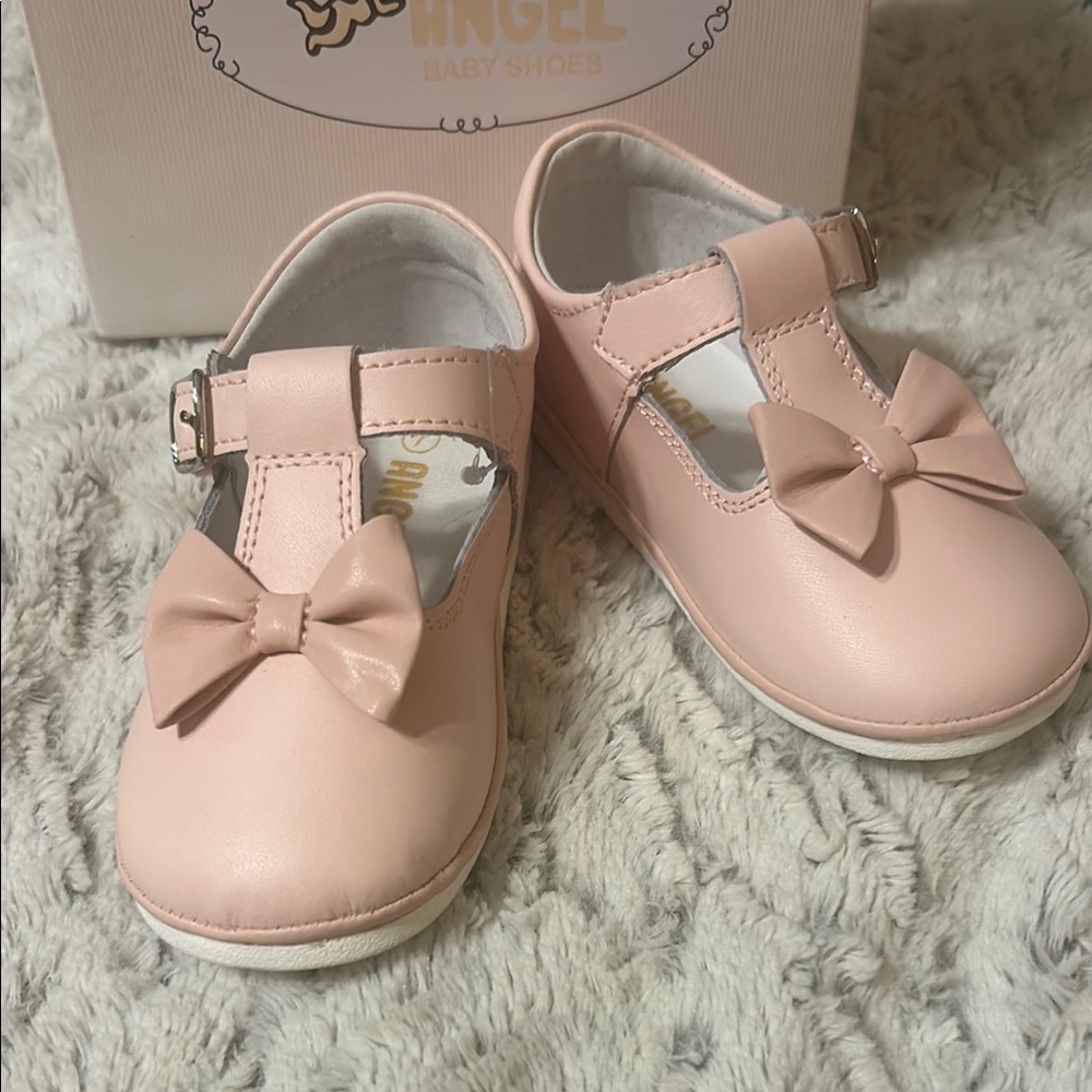 Angel Pink Dress Shoes with Bow Detail
